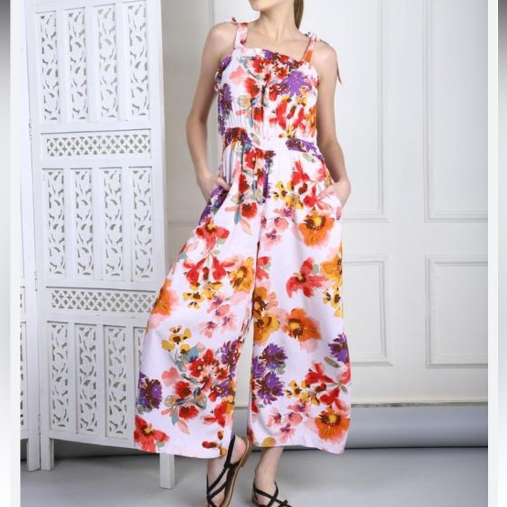 H&M Floral Jumpsuit with Adjustable Straps size L